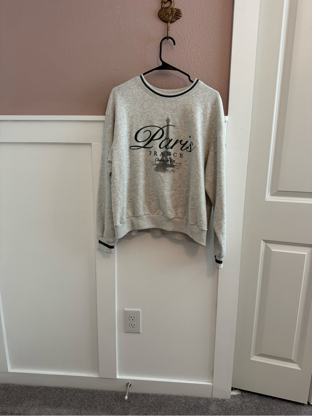 Hollister Paris France Sweatshirt Heather Gray Tipped Rib Pullover Vintage Style